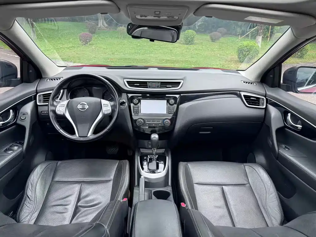 Nissan Qashqai — миниатюра 8