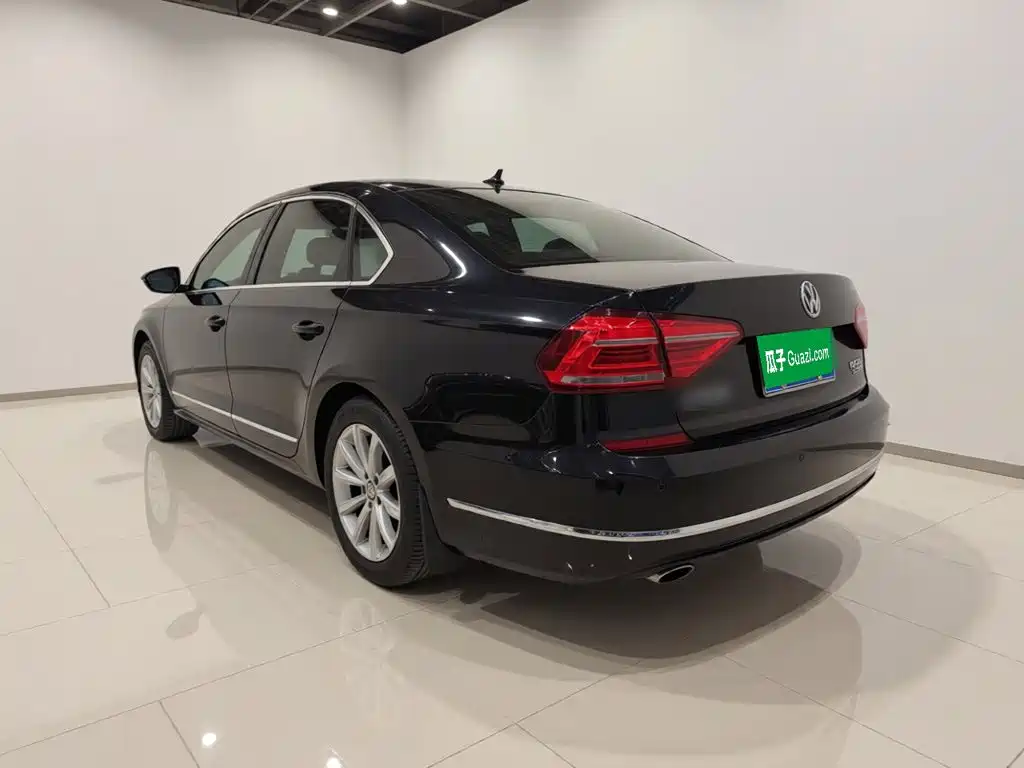 Volkswagen Passat — миниатюра 4