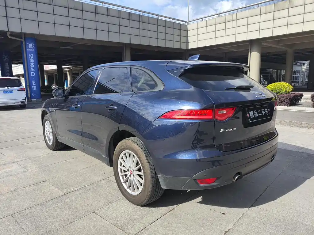 Jaguar F-PACE 2.0T 4WD R-Sport Sport Edition, фото 4