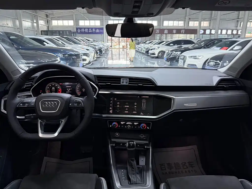 Audi Q3 — миниатюра 5