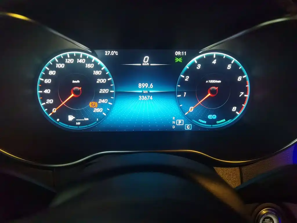 Mercedes-Benz C-Class — миниатюра 13
