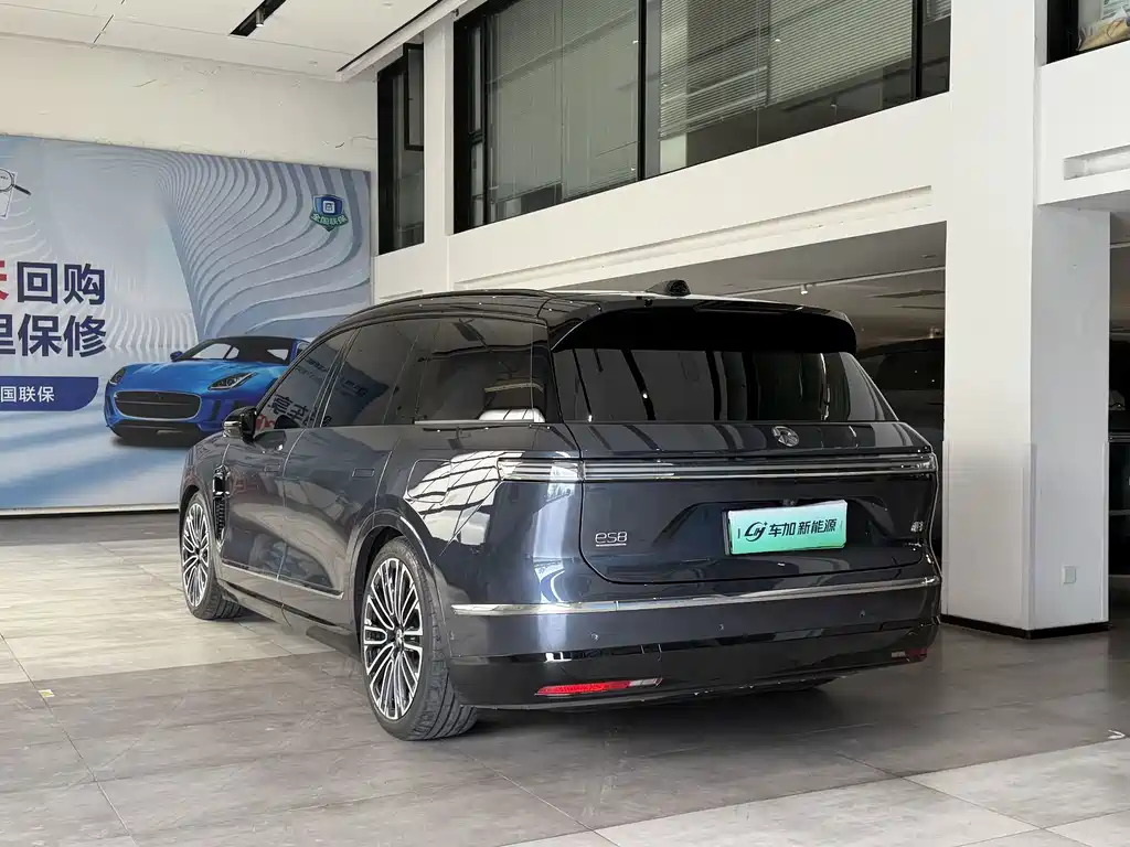 NIO ES8 — миниатюра 9
