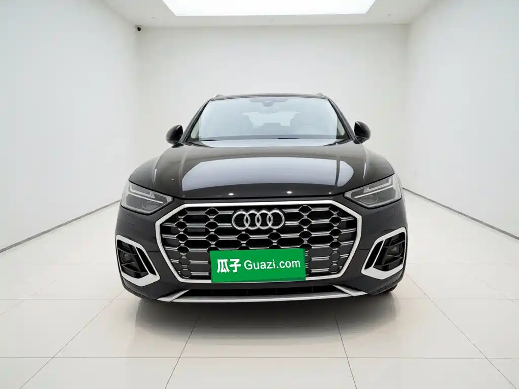 Audi Q5L — миниатюра 2