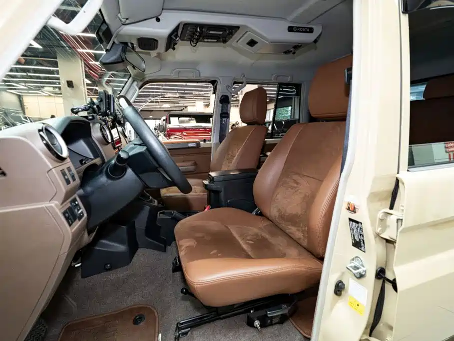 Toyota Land Cruiser — миниатюра 6