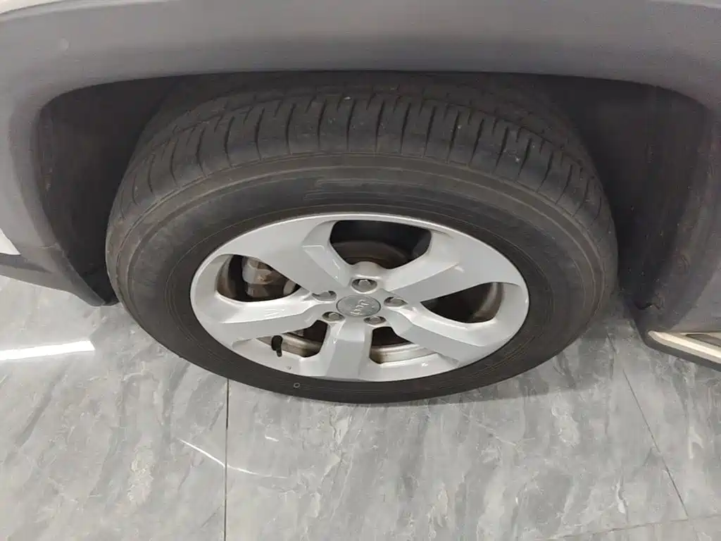 Jeep Compass — миниатюра 23