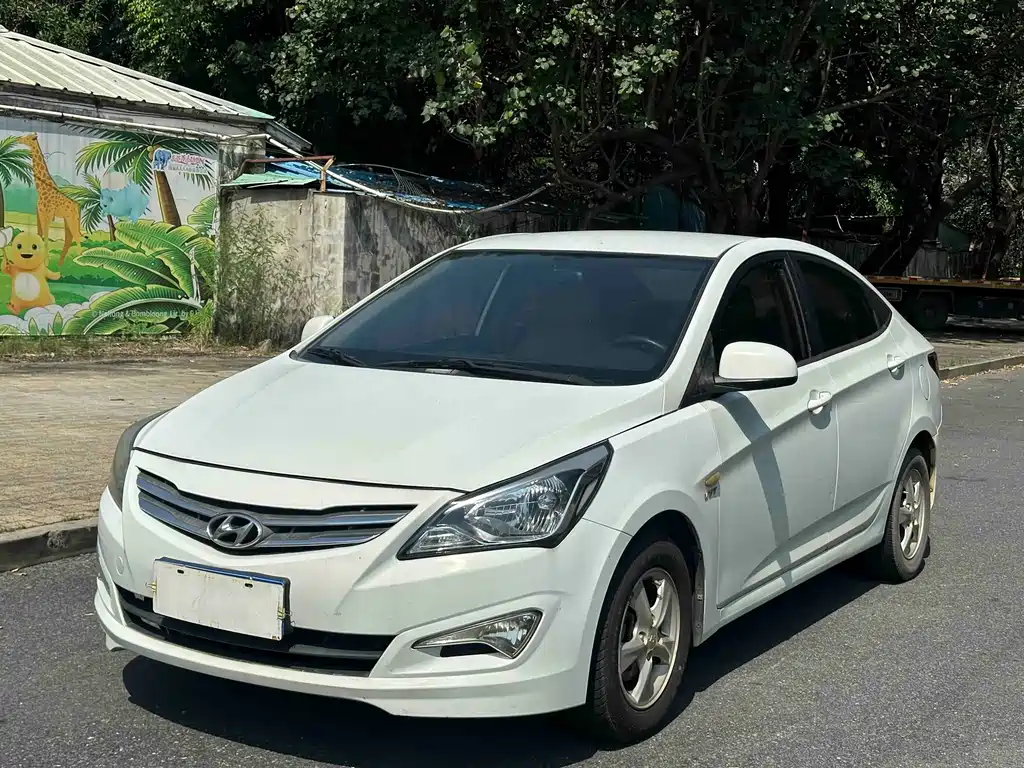 Hyundai Verna