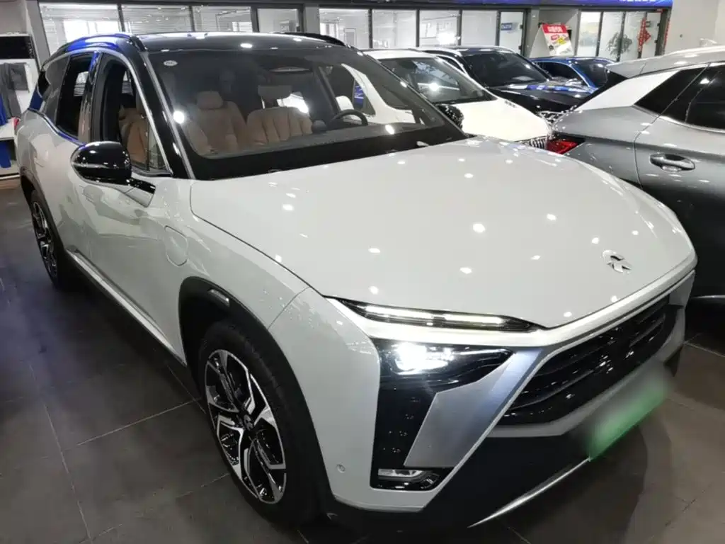 NIO ES8 — миниатюра 4