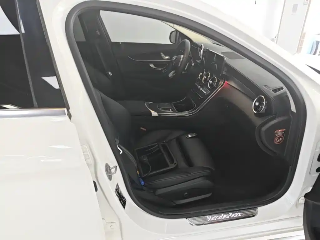 Mercedes-Benz C-Class — миниатюра 25