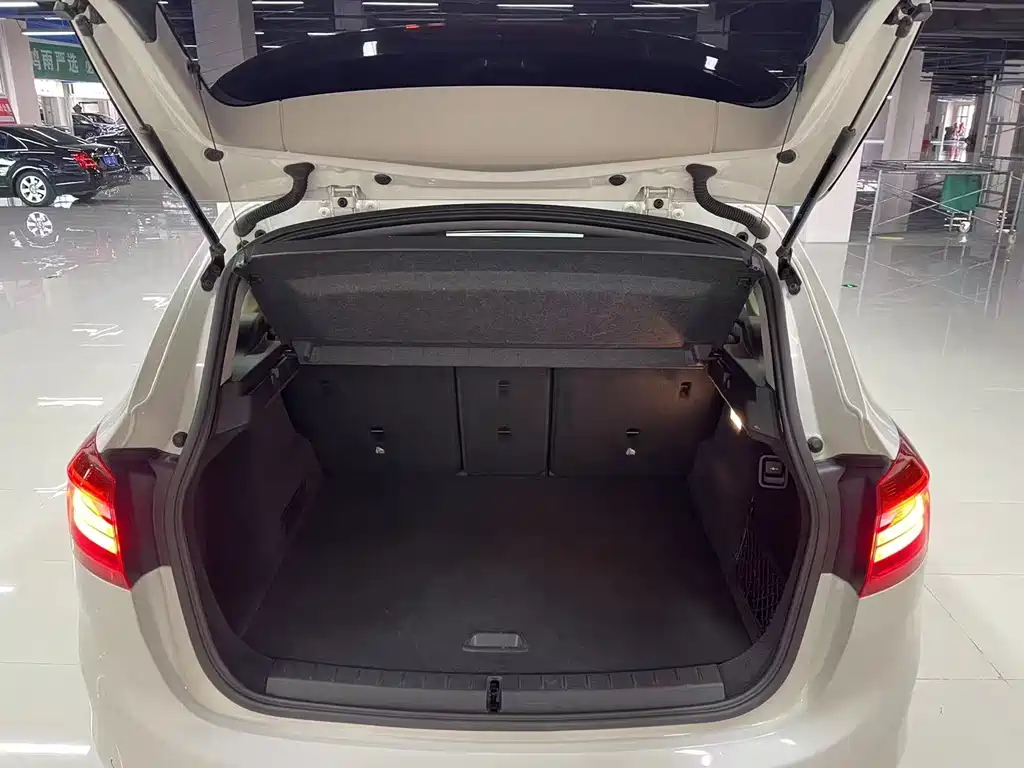 BMW 2 SERIES STATION WAGON