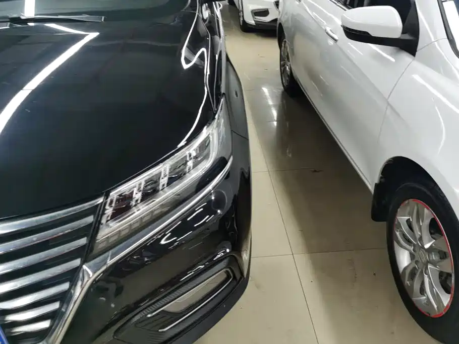 Roewe RX5 — миниатюра 5
