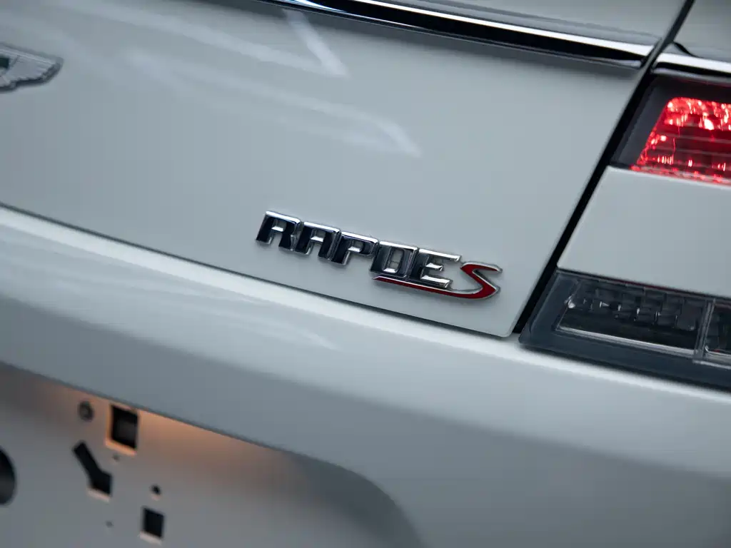 Aston Martin Rapide 6.0L S, фото 32