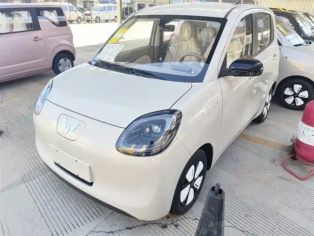 WULING AUTOMOBILE HONGGUANG MINIEV 2025