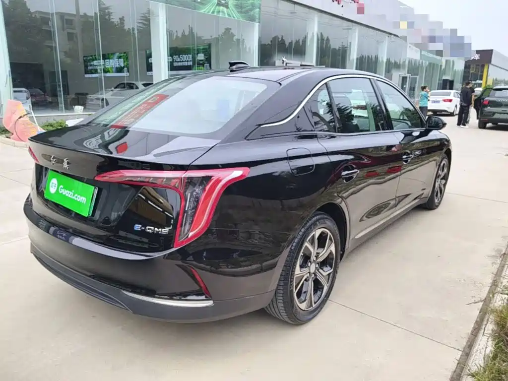 Hongqi Hongqi E-QM5 — миниатюра 7