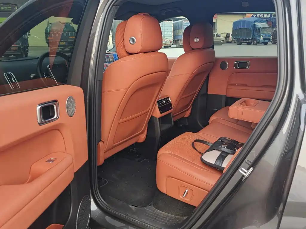 Li Auto Li L6 — миниатюра 5