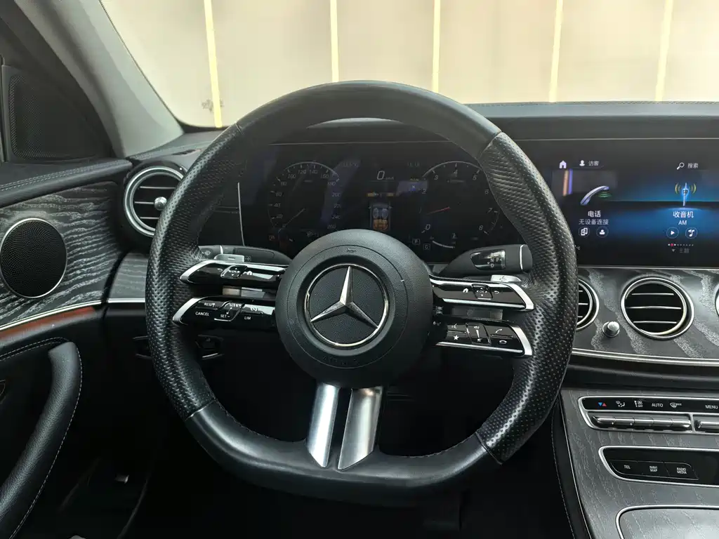 Mercedes-Benz E-Class E 2023 E 300 L Sport Fashion