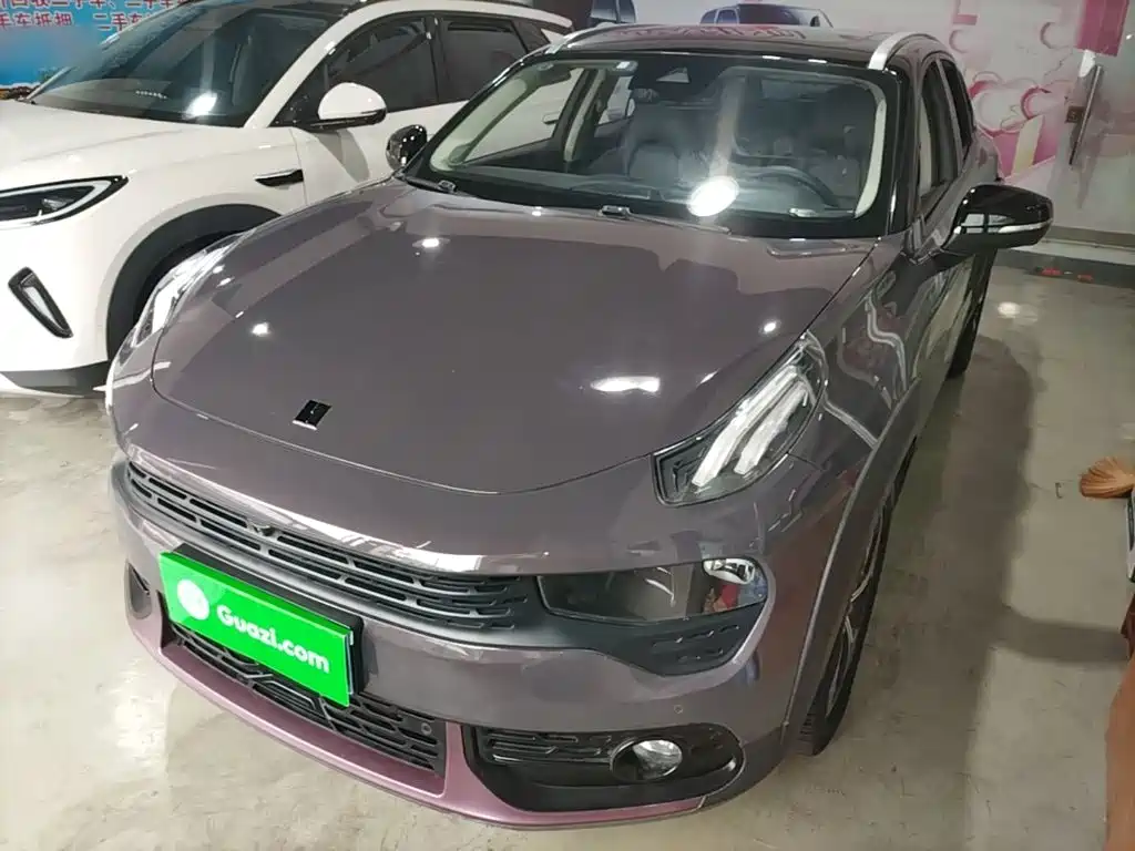 Lynk & Co 02