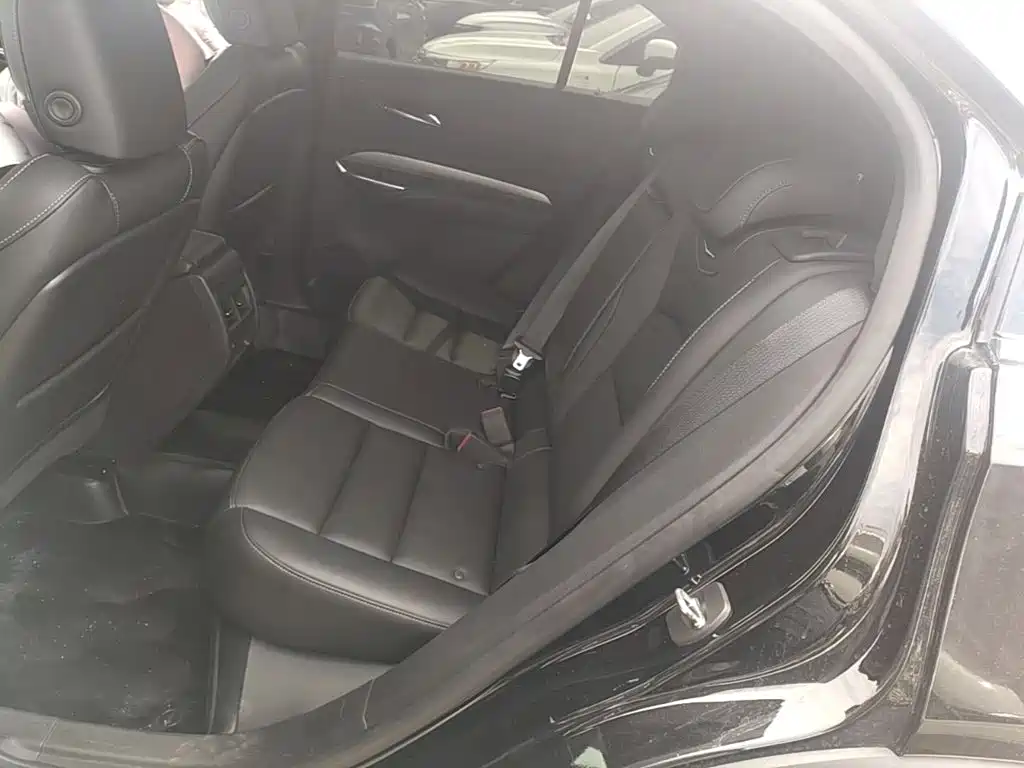 Cadillac XT4 — миниатюра 17