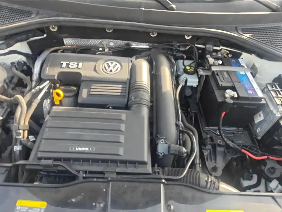 VOLKSWAGEN T ROC EXPLORING SONGS