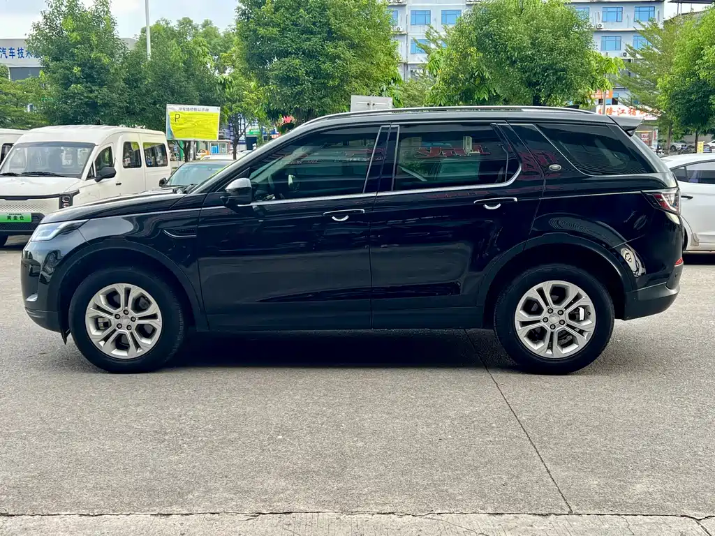 Land Rover Discovery Sport — миниатюра 3
