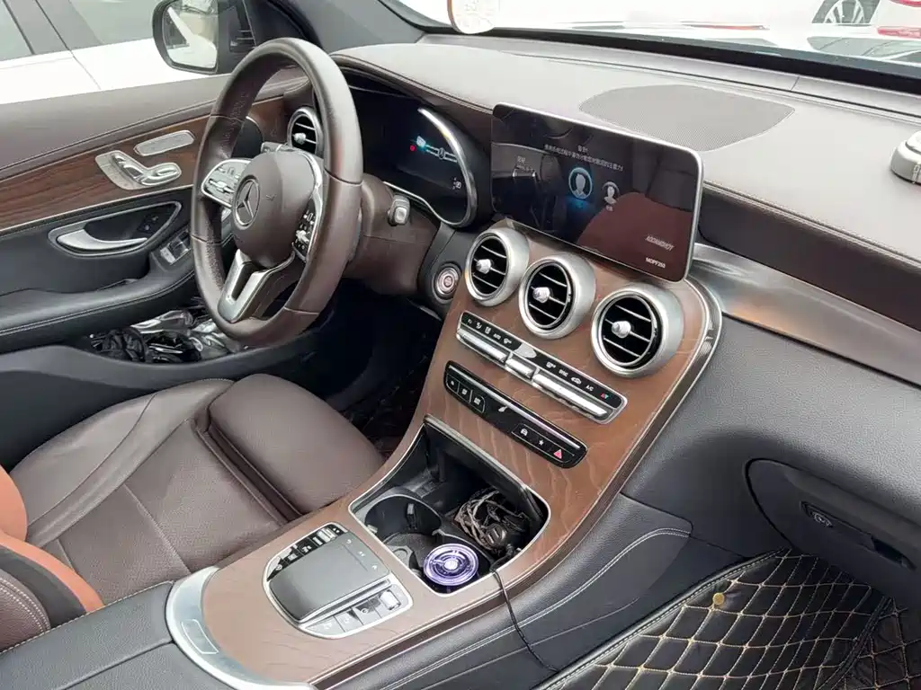 Mercedes-Benz GLC — миниатюра 4