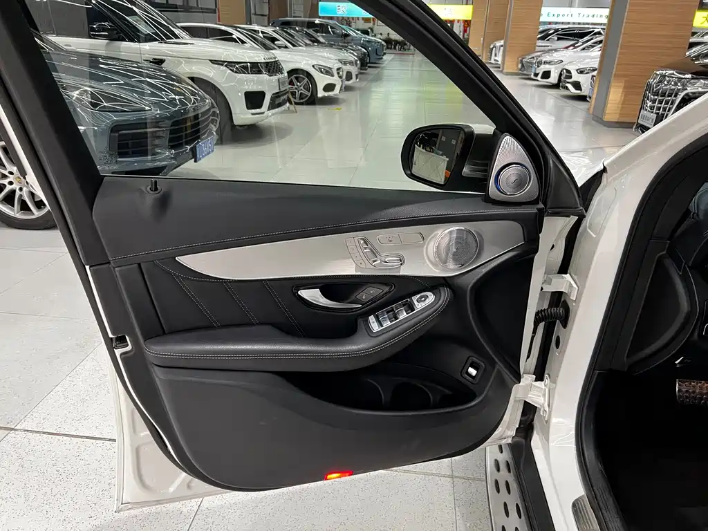 Mercedes-Benz GLC AMG — миниатюра 14