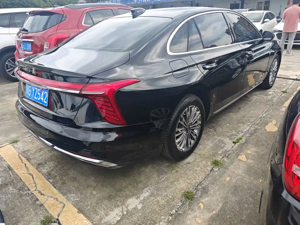 Hongqi Hongqi H5 — миниатюра 14