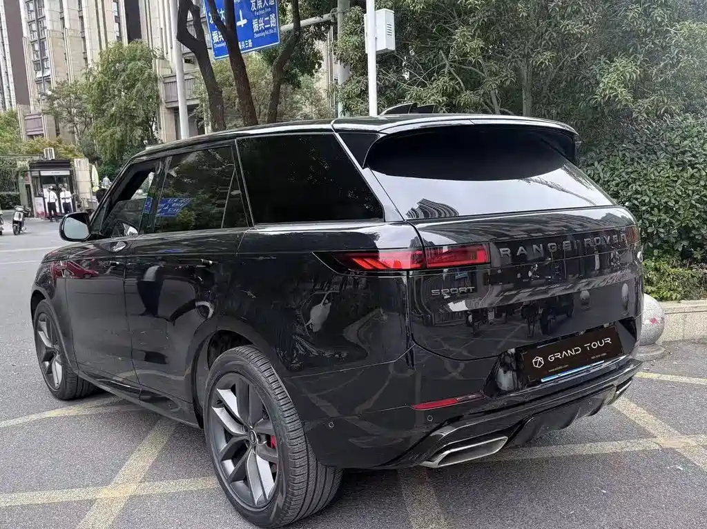 Land Rover Sport — миниатюра 5