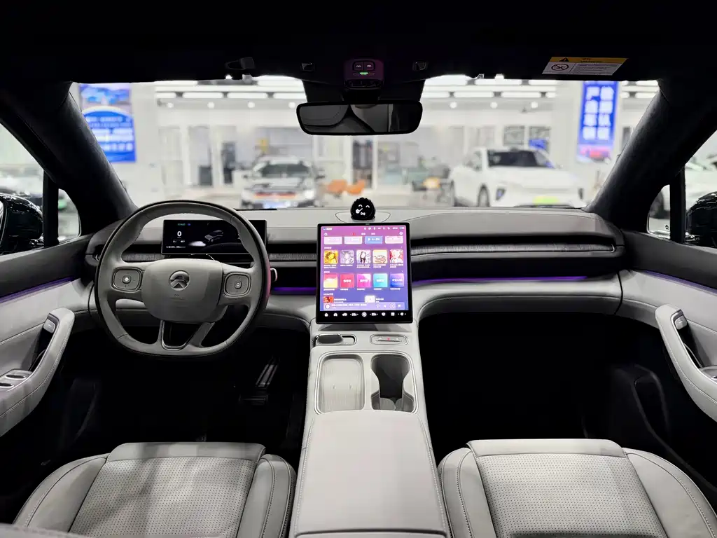 NIO ES6 — миниатюра 11