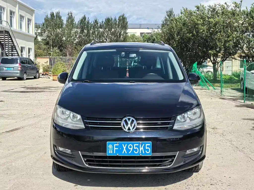 Volkswagen Sharan — миниатюра 2
