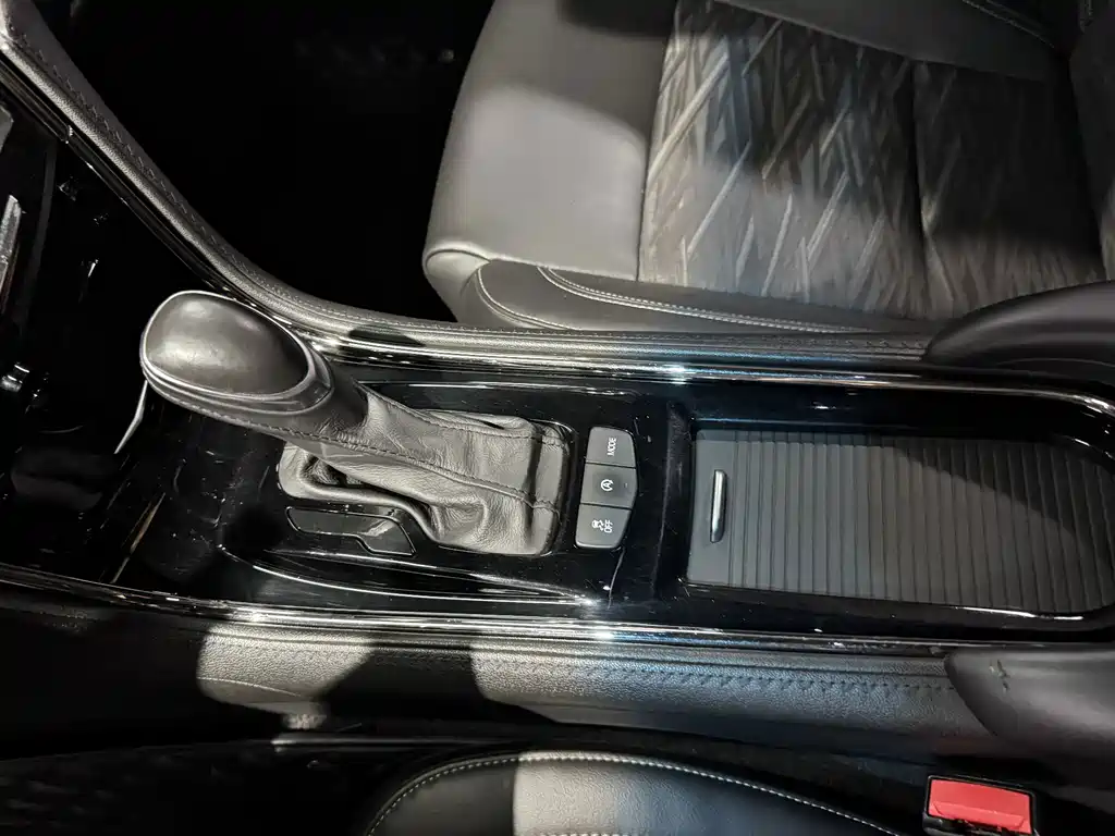 Cadillac ATS-L — миниатюра 5