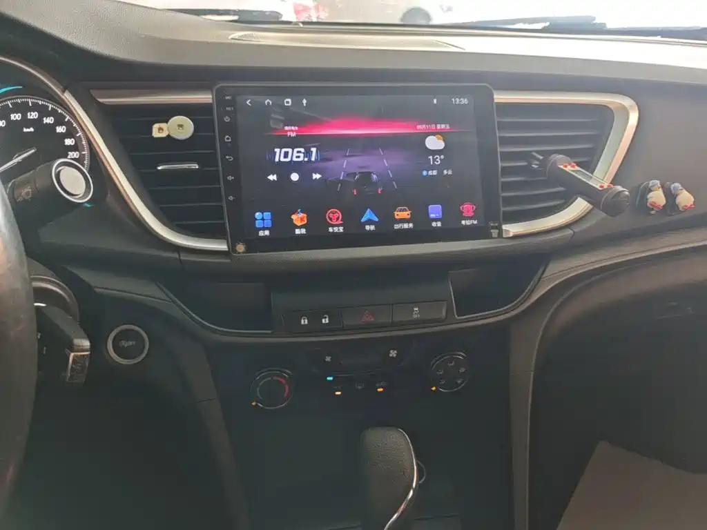 Buick Excelle — миниатюра 13