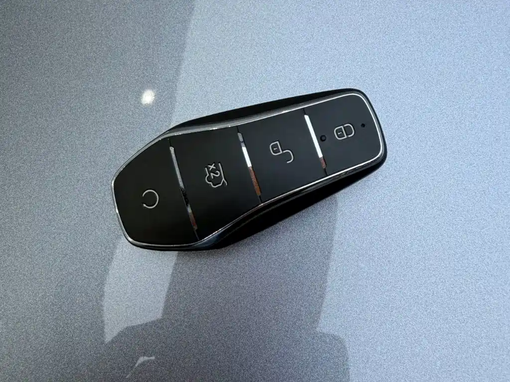 BYD Yuan Plus — миниатюра 15