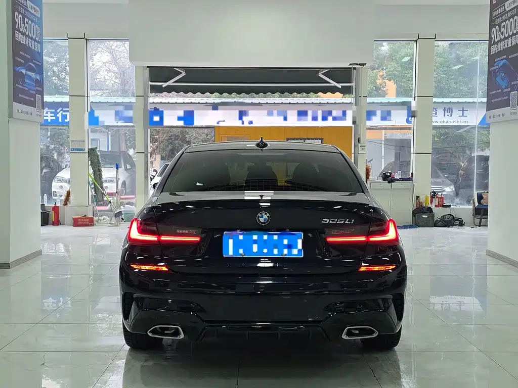 BMW 3 Series — миниатюра 13