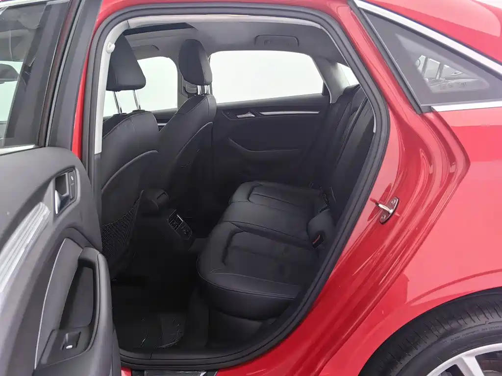 Audi A3 — миниатюра 15