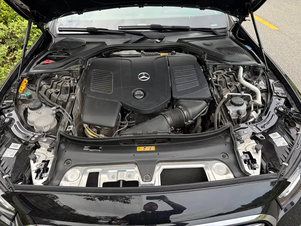 Mercedes-Benz E-Class New Energy — миниатюра 11