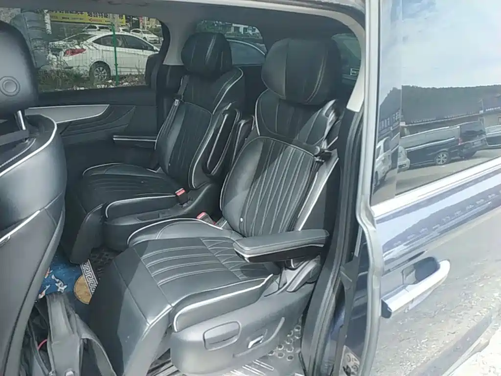 Roewe iMAX8 — миниатюра 17