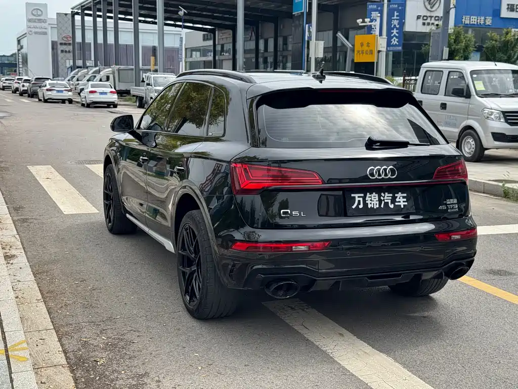 Audi Q5L — миниатюра 6