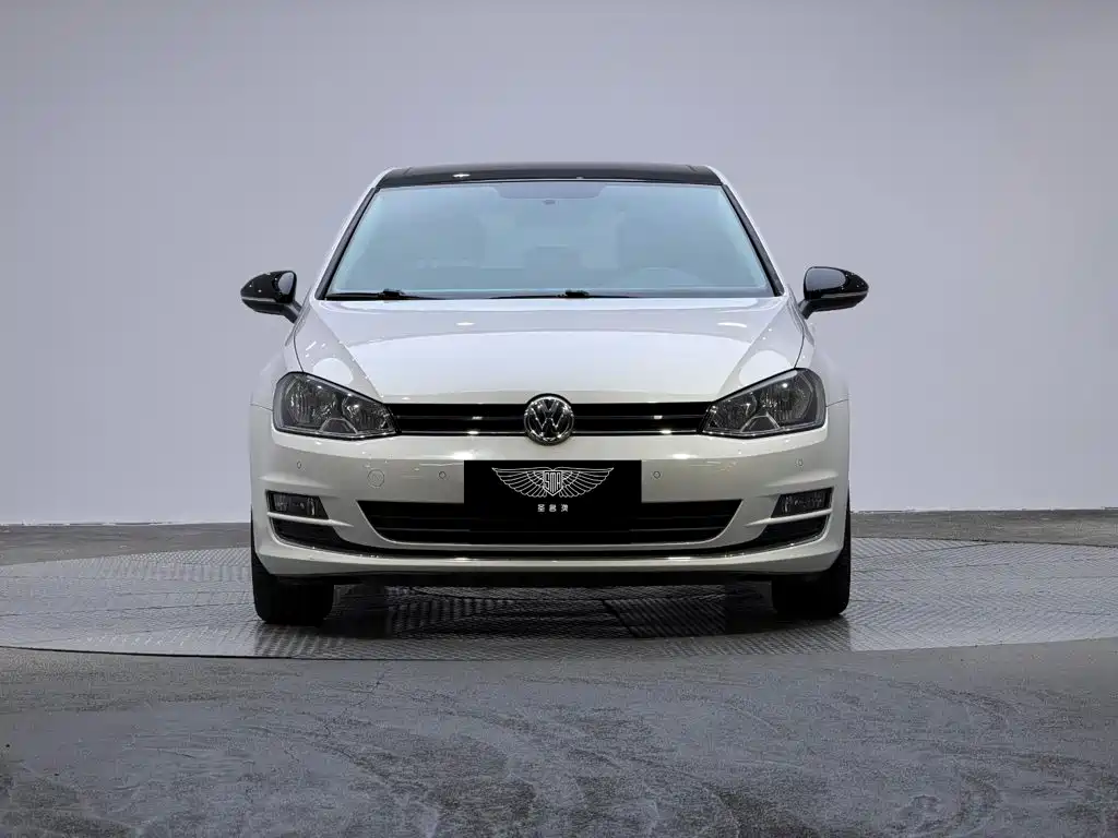 Volkswagen Golf — миниатюра 2