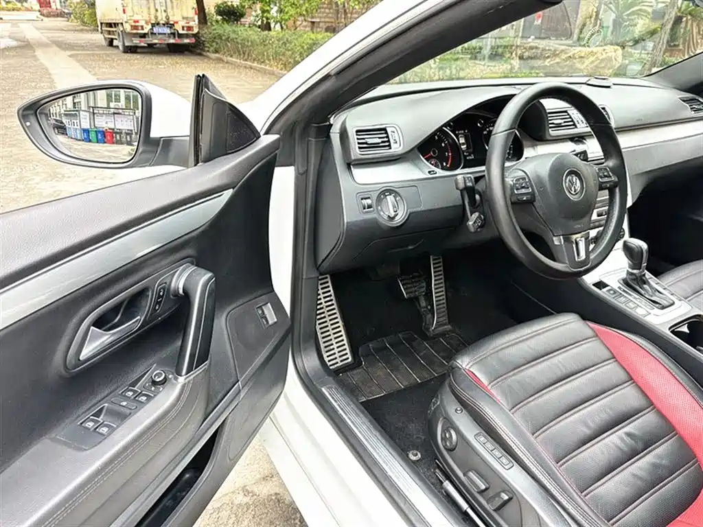 Volkswagen CC 1.8TSI Luxury Type, фото 8