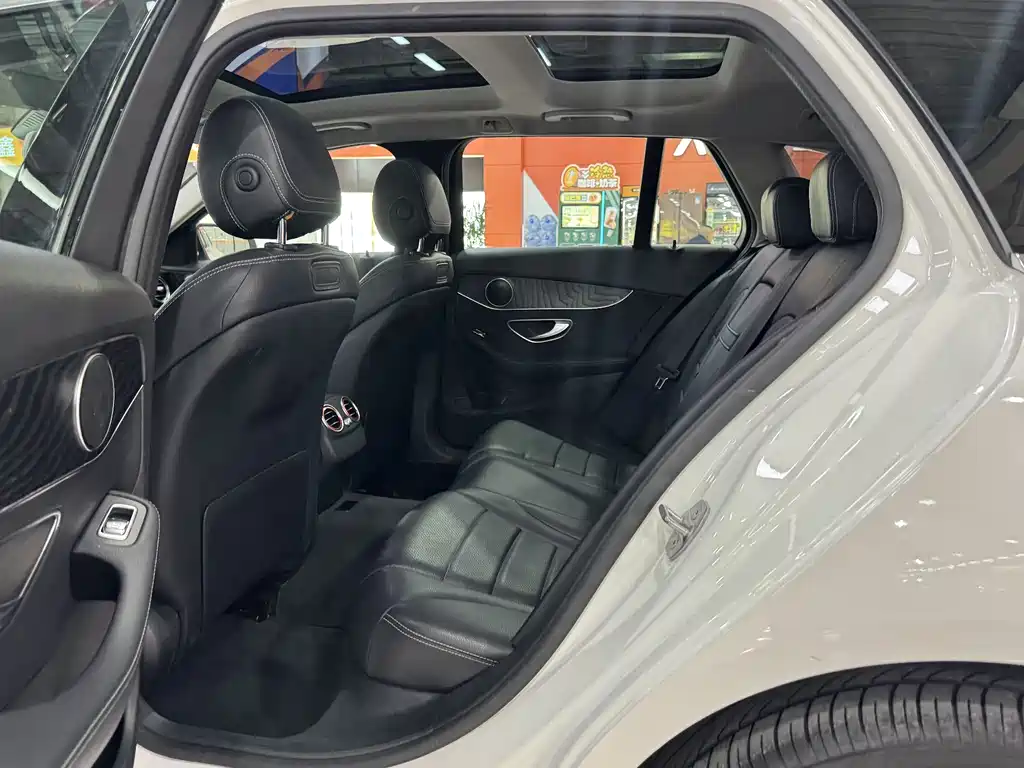 MERCEDES-BENZ C CLASS