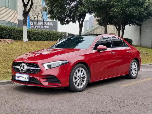 MERCEDES-BENZ A CLASS