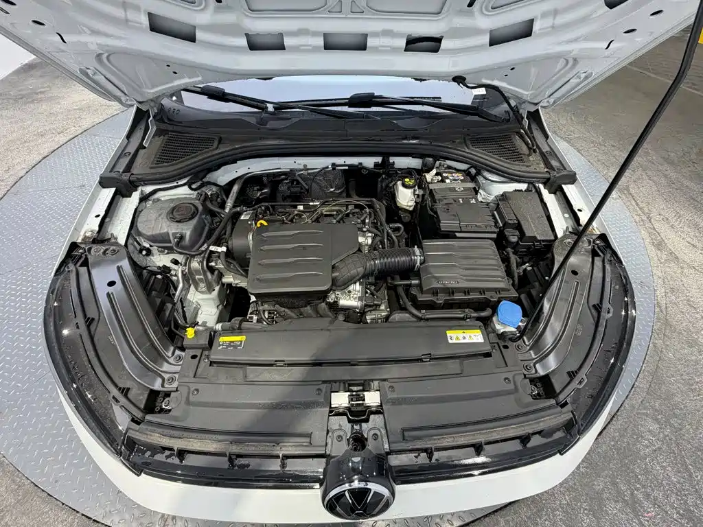 Volkswagen Sagitar — миниатюра 11