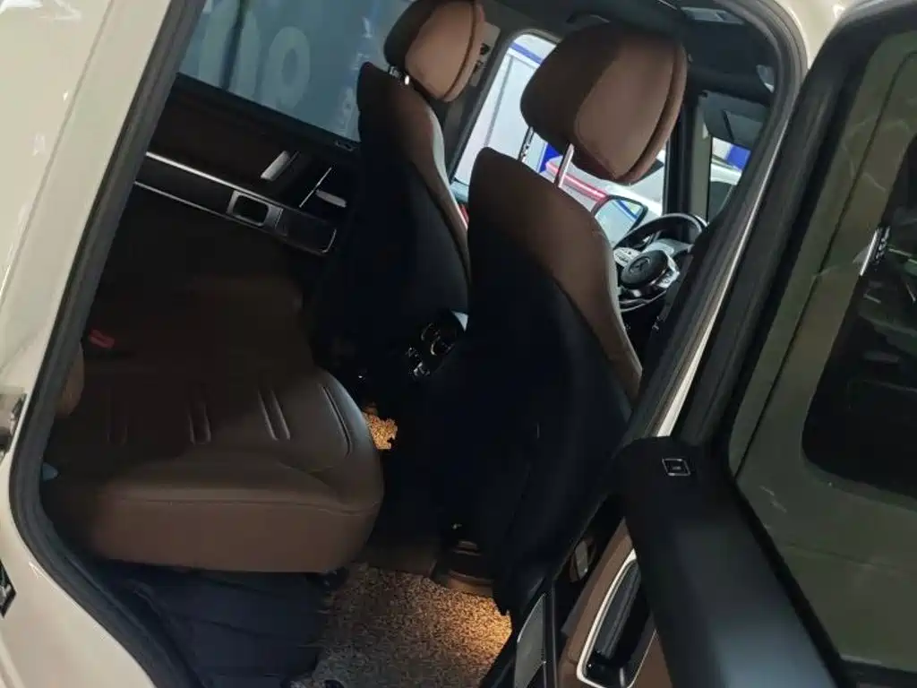 Mercedes-Benz G-Class — миниатюра 10