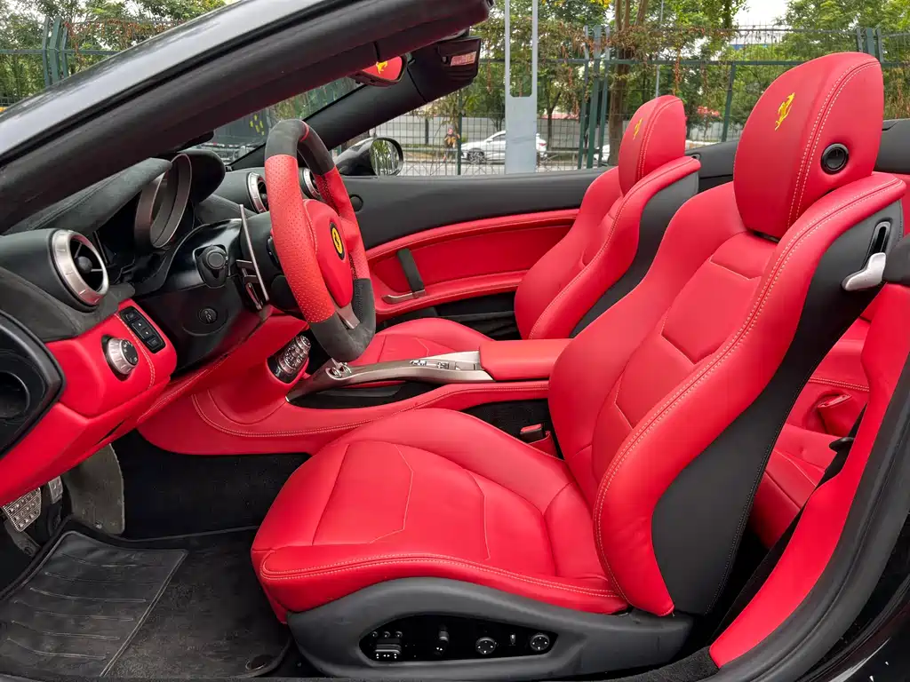 Ferrari California T — миниатюра 10
