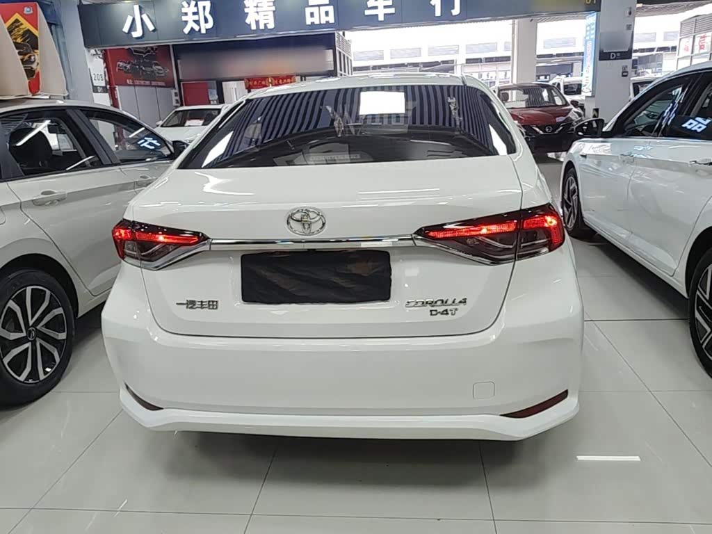 Toyota Corolla 1.2 л 2024 г. Белый, пробег 26000 км