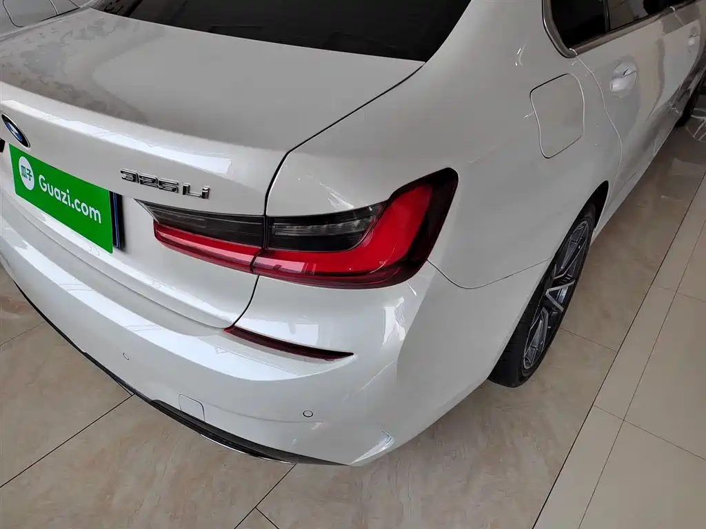 BMW 3 Series 3 2022 325Li M Sport