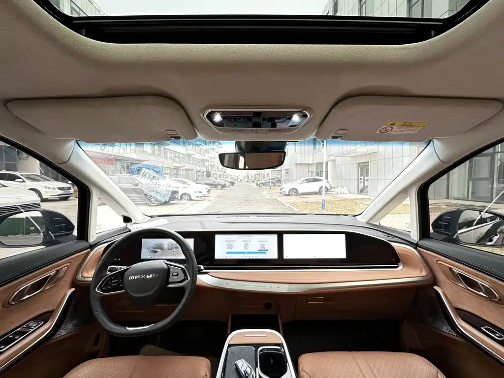 SAIC MAXUS EVERYONE 9