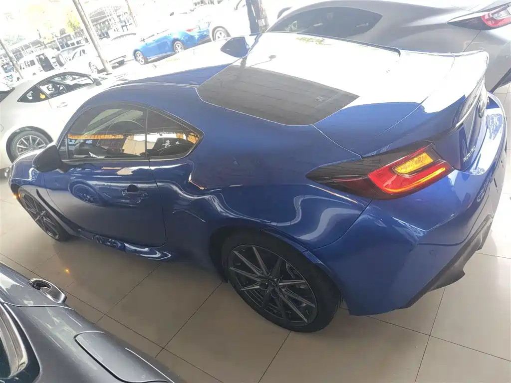 SUBARU BRZ