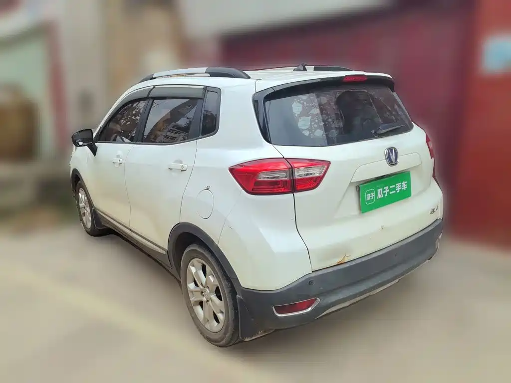 Changan CS15 — миниатюра 4
