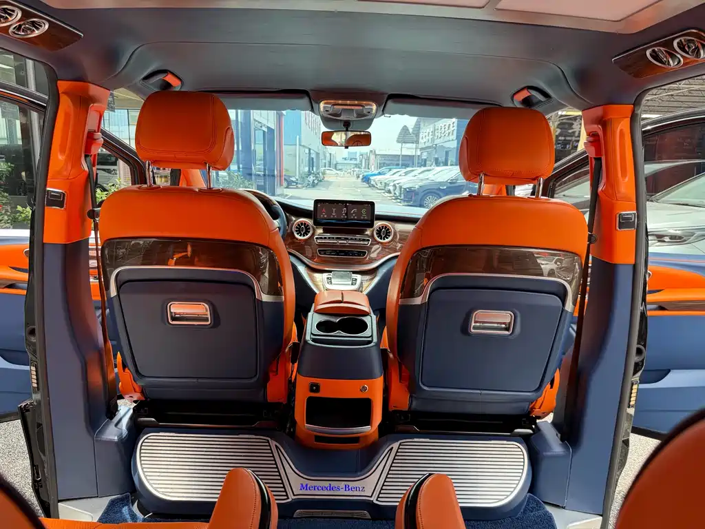 Mercedes-Benz Vito — миниатюра 11